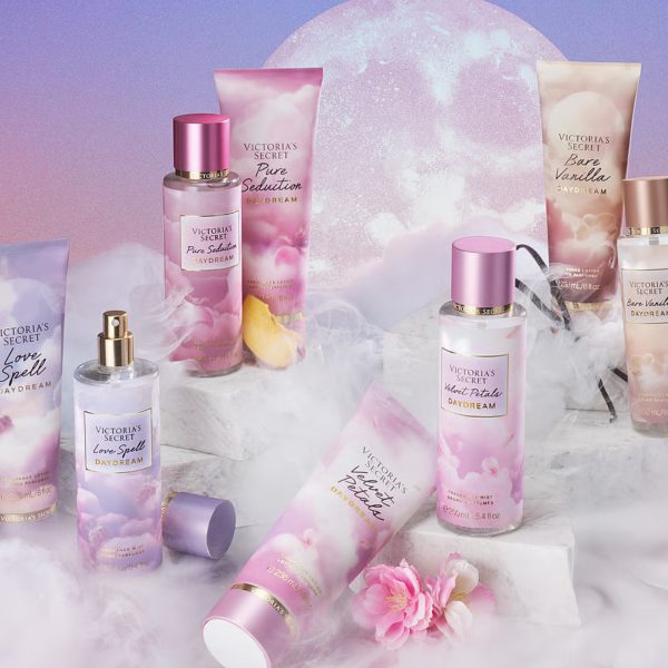خرید بادی اسپلش ویکتوریا سکرت Victoria’s Secret Velvet Petals Daydream Fragrance Mist